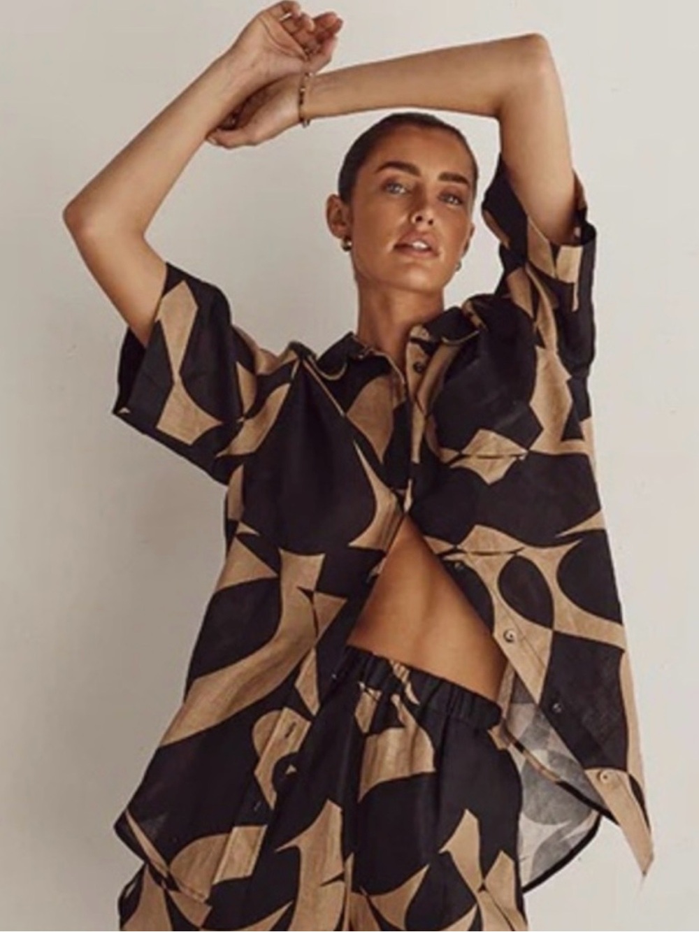 DISSH 100% Linen Oversized Button-up Short Sleeve Top S-M